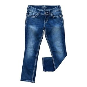 💎 SILVER JEANS ✨ Suki Capri Low-Rise Slim Straight Denim — Size 26 🌸